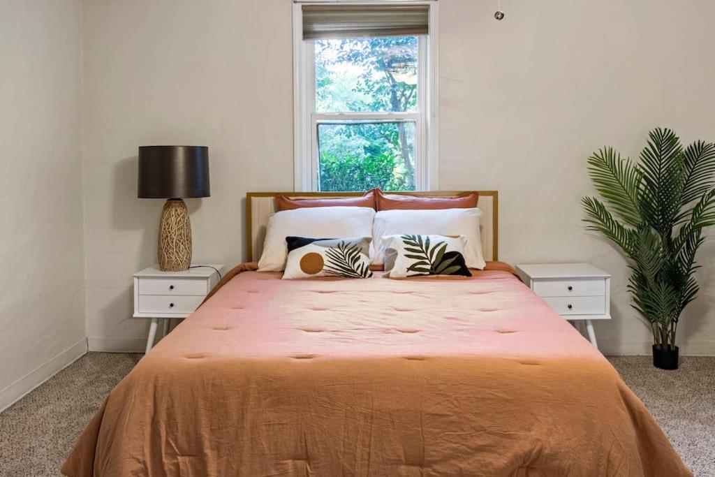 Cozy Buckhead Suite - Great Area, Free Easy Parking, Near Shops And Restaurants Atlanta Exterior foto